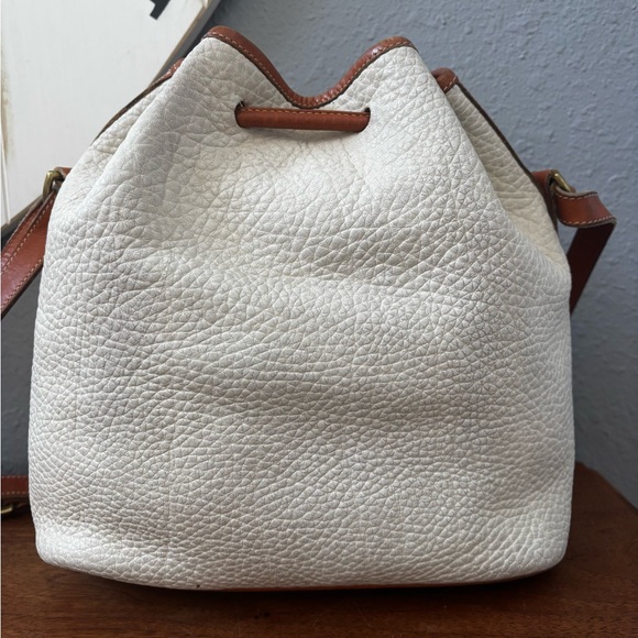 Vintage Dooney & Bourke Pebble Leather Bone Bucket Bag - Picture 10 of 15